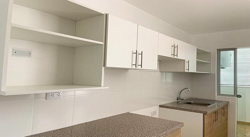 VENTA DE DEPARTAMENTO 1° PISO EN CONDOMINIO, URB. LA PLATA